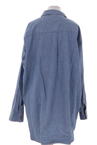 Damska niebieska koszula jeansowa oversize