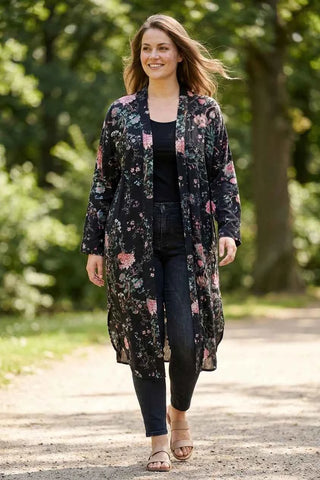 Narzutka kimono w kwiaty - Czarna